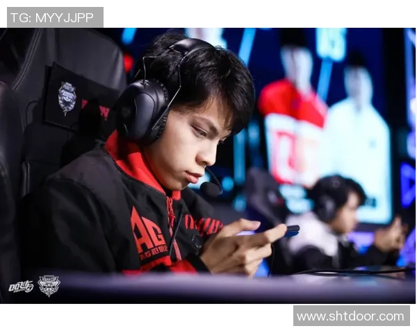 深圳篮球队在洲际杯积分榜上以74分稳居第一名，展现强劲实力