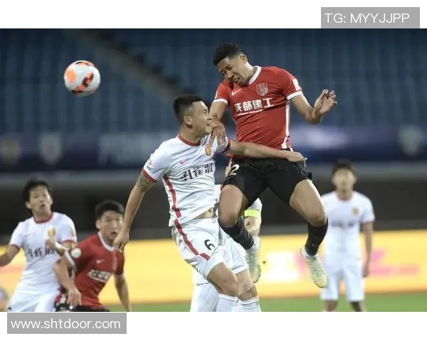 成都足球队的节奏变革引发热议球迷期待新风貌与未来发展