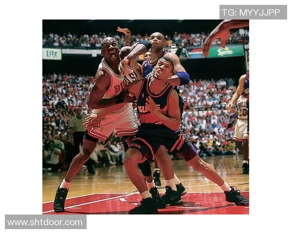 李敏专访：从球场新星到篮球传奇的成长之路回顾