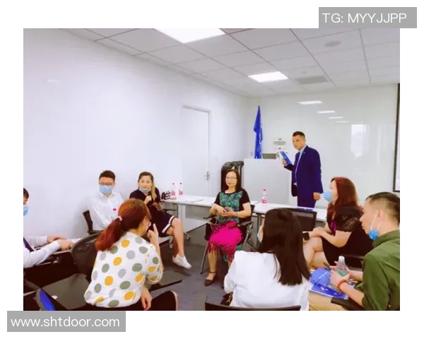 广州羽毛球队团队协作的成功之道与发展策略探讨 广州羽毛球队团队协作的成功之道与发展策略探讨