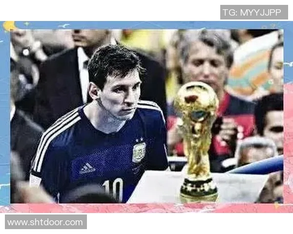 足球明星的辉煌历程与足球运动的魅力探索全方位解析与精彩瞬间回顾